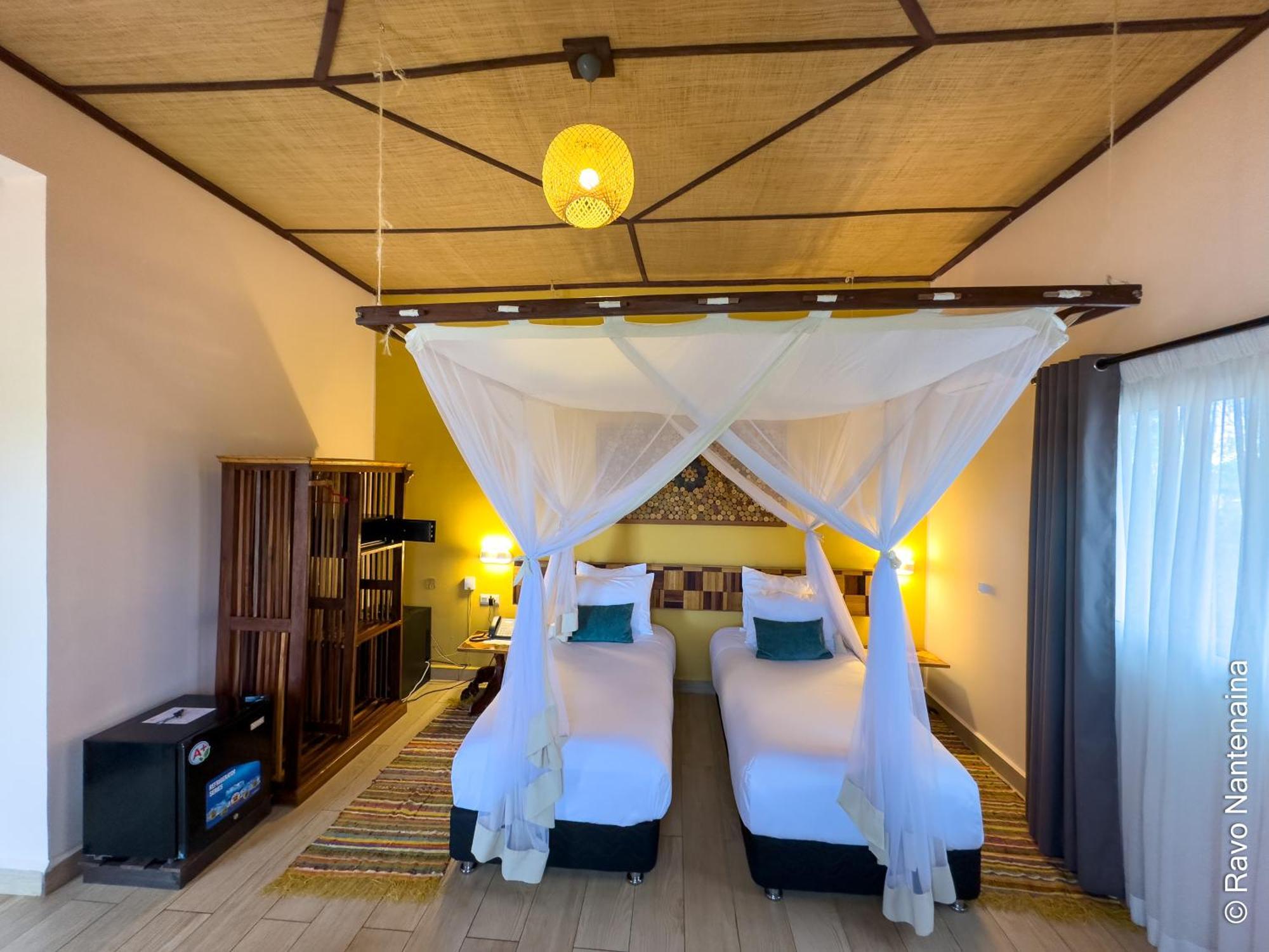 Bira Hotel Antsirabe Esterno foto