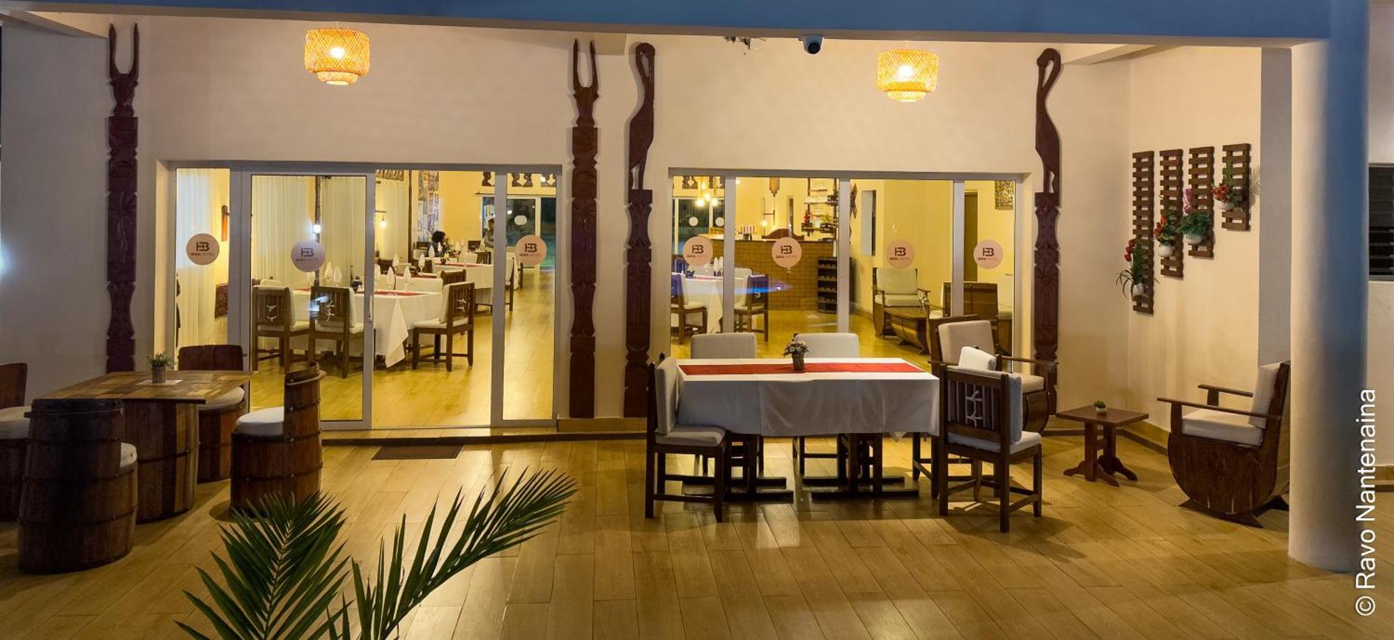 Bira Hotel Antsirabe Esterno foto