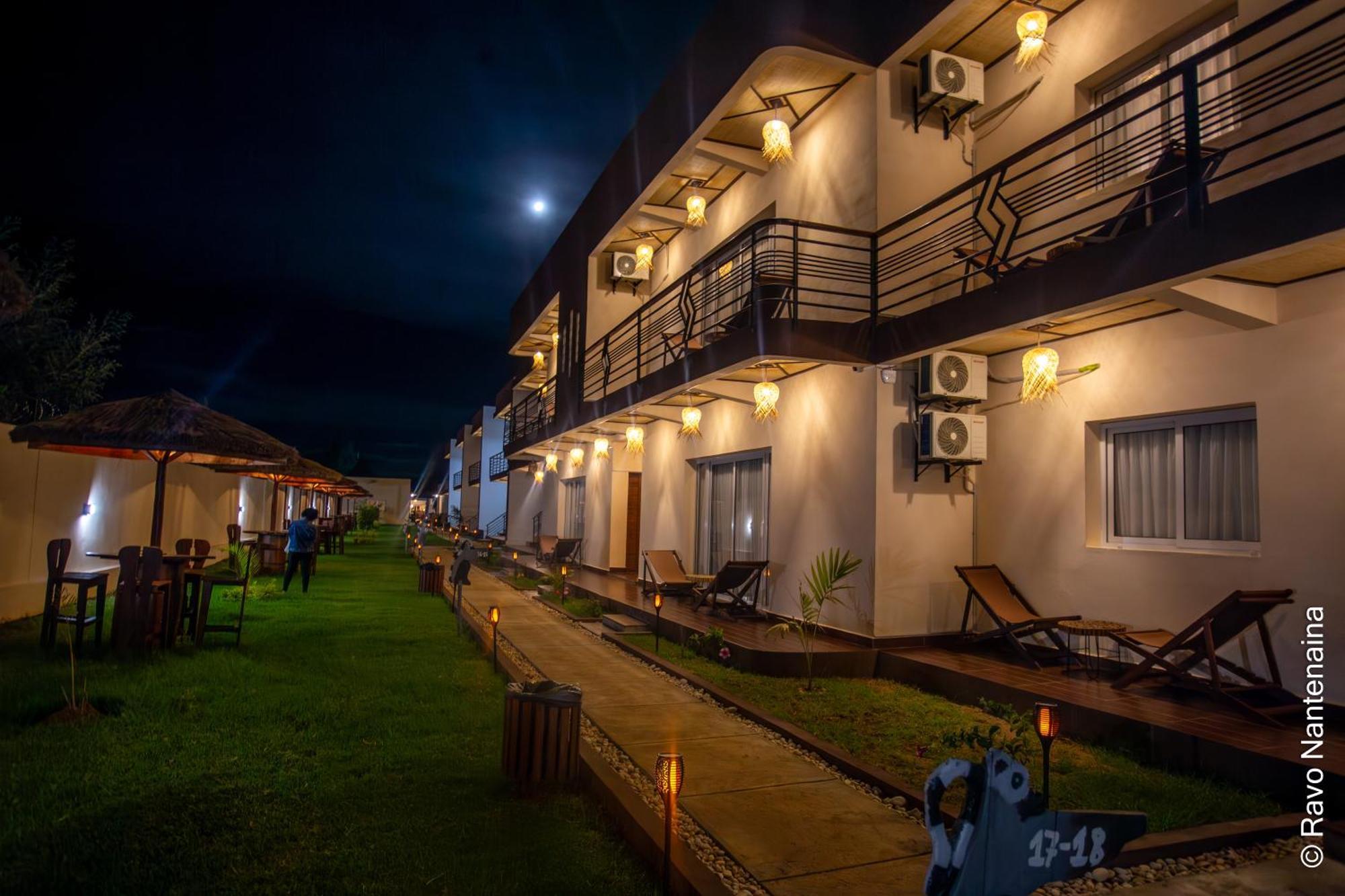 Bira Hotel Antsirabe Esterno foto