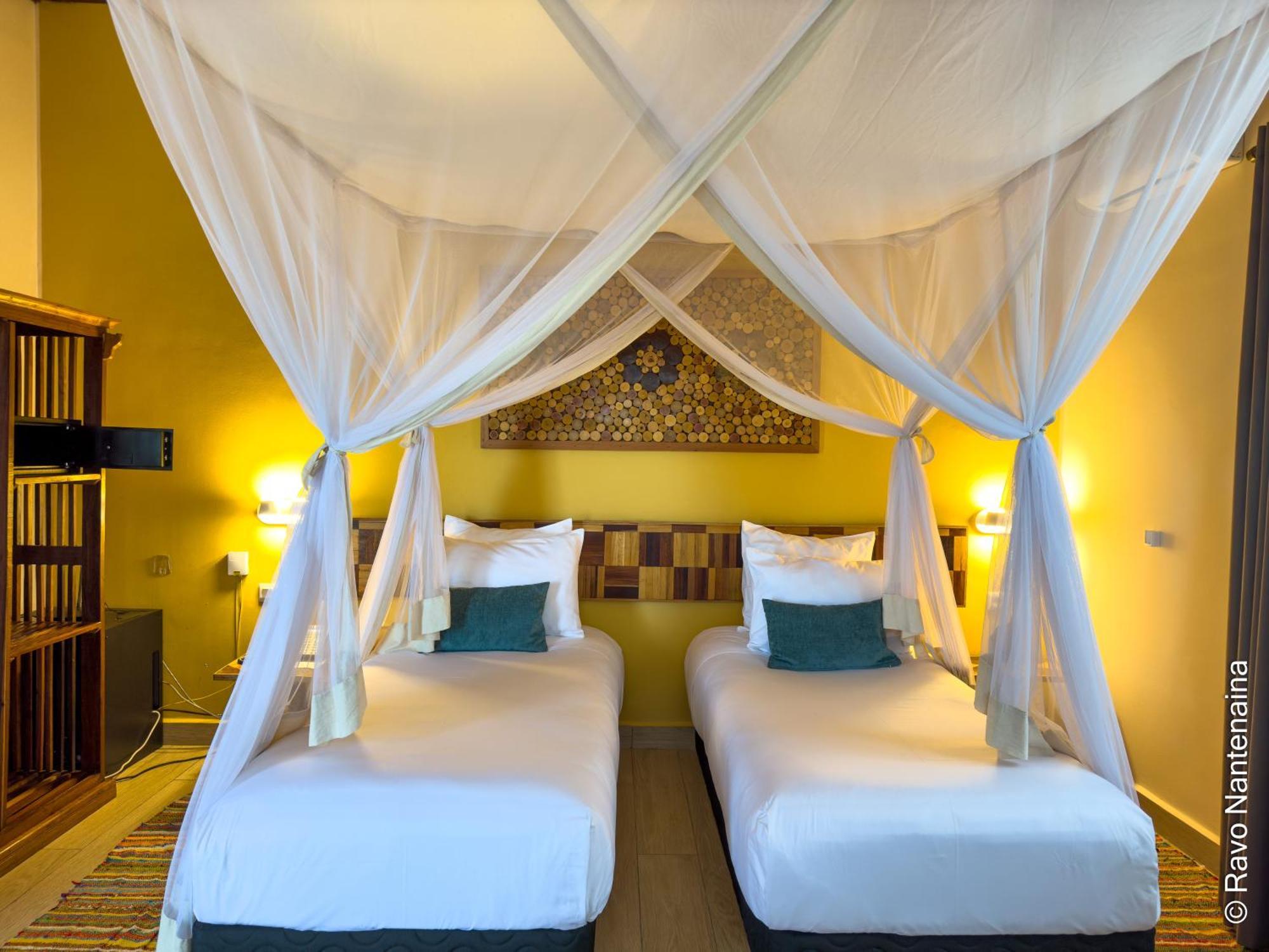 Bira Hotel Antsirabe Esterno foto